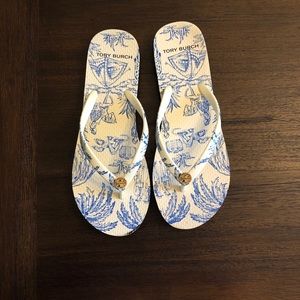 Tory Burch flip flips